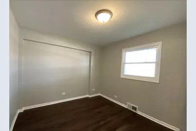 4642 S Hawthorne Avenue, Lyons, IL 60534 - Photo 16