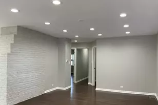 4642 S Hawthorne Ave, Lyons, IL 60534 - Photo 10