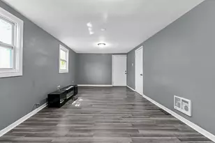 13249 S Vernon Ave, Chicago, IL 60827 - Photo 14