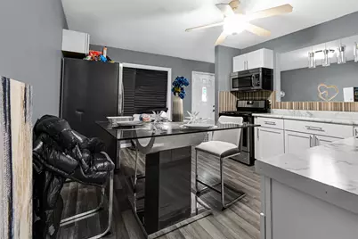 13249 S Vernon Avenue, Chicago, IL 60827 - Photo 8