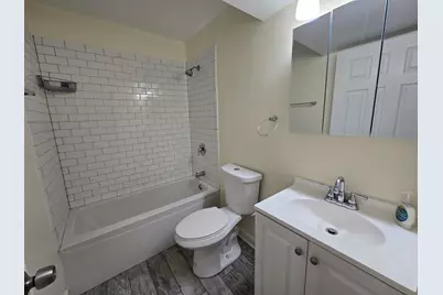 6339 S Eberhart Avenue #G, Chicago, IL 60637 - Photo 4