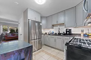 23 King Arthur Ct, Northlake, IL 60164 - Photo 10