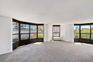 901 S Plymouth Ct, Chicago, IL 60605 - Photo 2