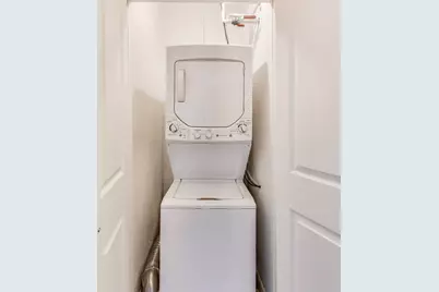 1301 W Madison Street #311, Chicago, IL 60607 - Photo 16