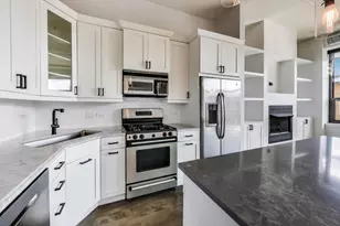 1301 W Madison St, Chicago, IL 60607 - Photo 10