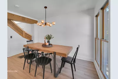 193 Lake Court, Crystal Lake, IL 60014 - Photo 4