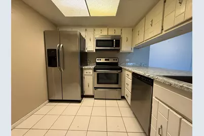 830 Elder Road #111, Homewood, IL 60430 - Photo 8