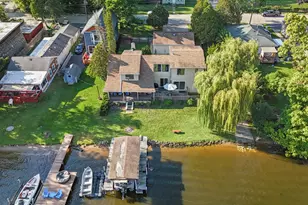 1439 Lowe Dr, Algonquin, IL 60102 - Photo 2