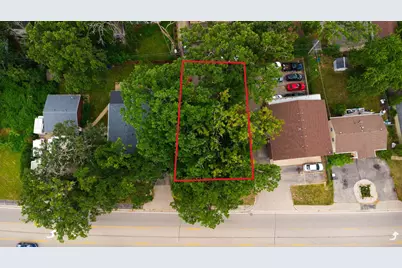 1110 N Fairfield Road, Round Lake Beach, IL 60073 - Photo 2