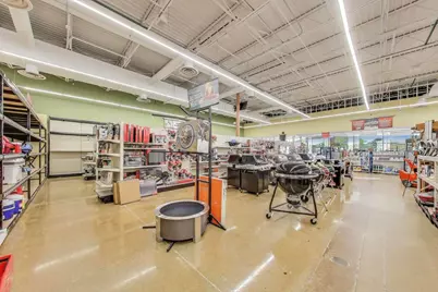 675 W Golf Road, Hoffman Estates, IL 60169 - Photo 8