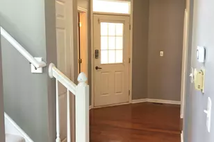 2330 Sheehan Dr, Naperville, IL 60564 - Photo 2