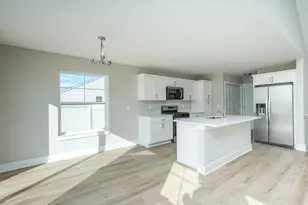 2312 Monarch St, Bourbonnais, IL 60914 - Photo 12