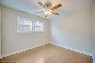 2149 E 90th St, Chicago, IL 60617 - Photo 8