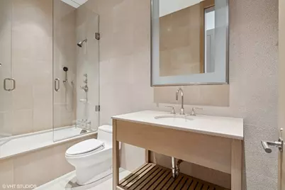 55 E Erie Street #5201, Chicago, IL 60611 - Photo 14