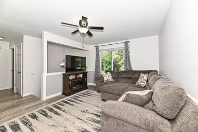 6811 236th Avenue, Salem, WI 53168 - Photo 8