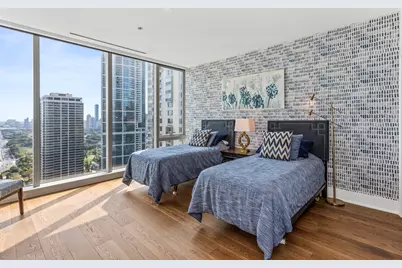 363 E Wacker Drive #2503, Chicago, IL 60601 - Photo 24