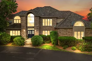 5898 Partridge Ln, Long Grove, IL 60047 - Photo 2