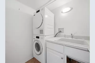 1440 N Lake Shore Drive #12H, Chicago, IL 60610 - Photo 10