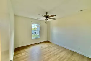 709 N Abbey Rd, Urbana, IL 61802 - Photo 8