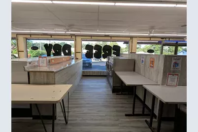 819 N Galena Avenue, Dixon, IL 61021 - Photo 10