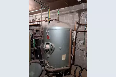 819 N Galena Avenue, Dixon, IL 61021 - Photo 20