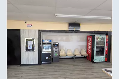 819 N Galena Avenue, Dixon, IL 61021 - Photo 8