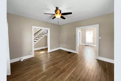 703 W Cottonwood Street, Freeport, IL 61032 - Photo 10