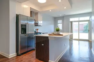 62 Legacy Ln, Wheeling, IL 60090 - Photo 6