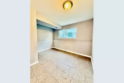 906 Blackhawk Drive, University Park, IL 60484 - Photo 12