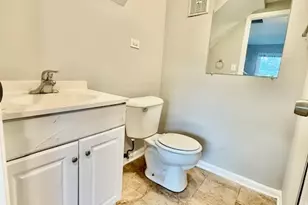 906 Blackhawk Dr, University Park, IL 60484 - Photo 8