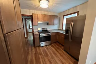 10317 S Peoria St, Chicago, IL 60643 - Photo 2