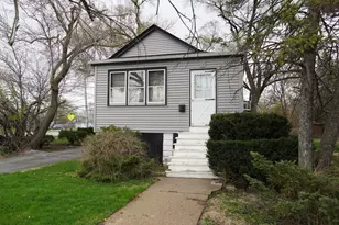 16707 Dixie Hwy, Hazel Crest, IL 60429 - Photo 1