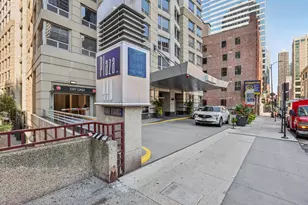 440 N Wabash Ave, Chicago, IL 60611 - Photo 4