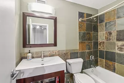 440 N Wabash Avenue #4610, Chicago, IL 60611 - Photo 32