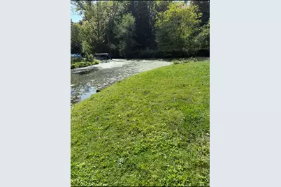 35 Medinah Avenue, Fox Lake, IL 60020 - Photo 2
