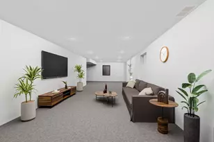 2719 W 94th St, Evergreen Park, IL 60805 - Photo 22