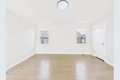 2719 W 94th Street, Evergreen Park, IL 60805 - Photo 12