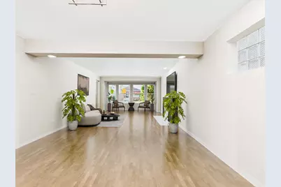 2719 W 94th Street, Evergreen Park, IL 60805 - Photo 4