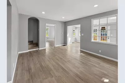 302 W Cook Street, Sheffield, IL 61361 - Photo 6