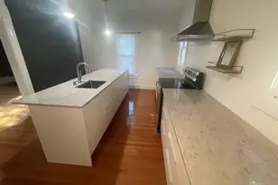 404 E Park St, Champaign, IL 61820 - Photo 10