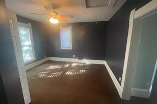 404 E Park St, Champaign, IL 61820 - Photo 14