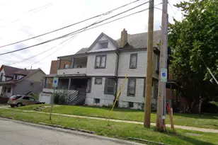 735 N Court St, Rockford, IL 61103 - Photo 6