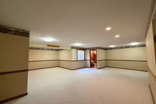 5897 Country Meadow Ln, Clifton, IL 61727 - Photo 26