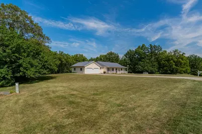 5897 Country Meadow Lane, Clifton, IL 61727 - Photo 38