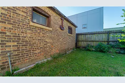 13351 S Baltimore Avenue, Chicago, IL 60633 - Photo 38