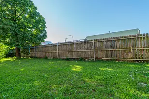 13351 S Baltimore Ave, Chicago, IL 60633 - Photo 6