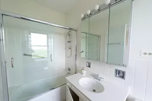 5300 S Shore Dr, Chicago, IL 60615 - Photo 18