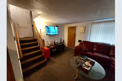 9834 S Oglesby Street, Chicago, IL 60617 - Photo 6