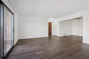 112 Mullingar Ct, Schaumburg, IL 60193 - Photo 4