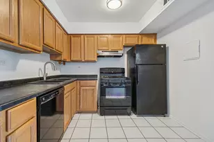 112 Mullingar Ct, Schaumburg, IL 60193 - Photo 10